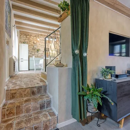 Apartamento Foska Country With Pool - Happy