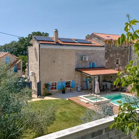 Apartamento Foska Country With Pool - Happy *
