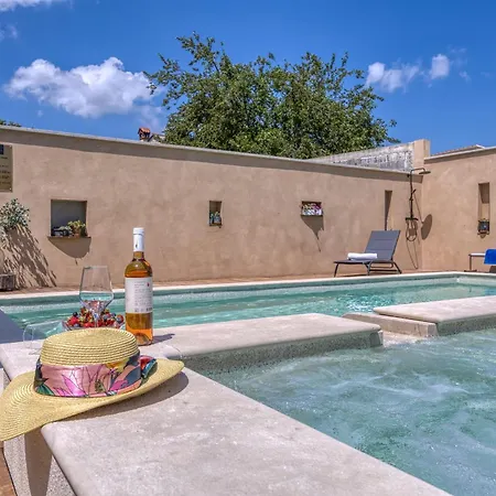 Foska Country With Pool - Happy Bibici